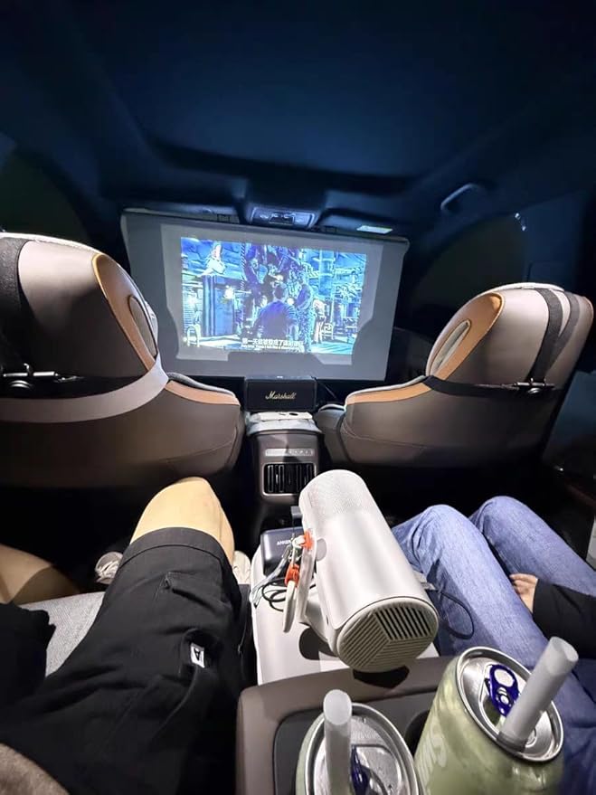 Projector Screen Small for Car, 40 inch 16:9, 4K HD, Portable Projection Screen Retractable, Manual Pull Down and Roll Up Mini Screen, Fitting Car, SUV, RV and More (Manual Rolling)