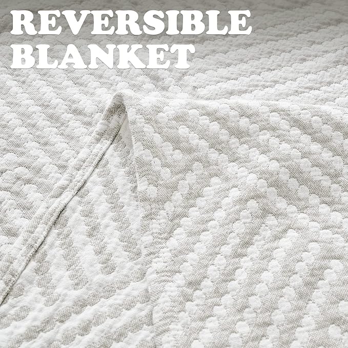 jinchan Boho 100% Cotton Blanket Muslin Twin Size 60x80 Inches Lightweight 3-Layer Geometric Square Pattern Reversible Quilt Throw Soft Breathable Comfy All Seasons for Couch Bed Decor, Light Grey