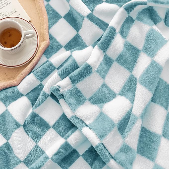 LOMAO Throw Blankets Flannel Blanket with Checkerboard Grid Pattern Soft Throw Blanket for Couch, Bed, Sofa Luxurious Warm and Cozy for All Seasons (Light Blue, 60"x80")