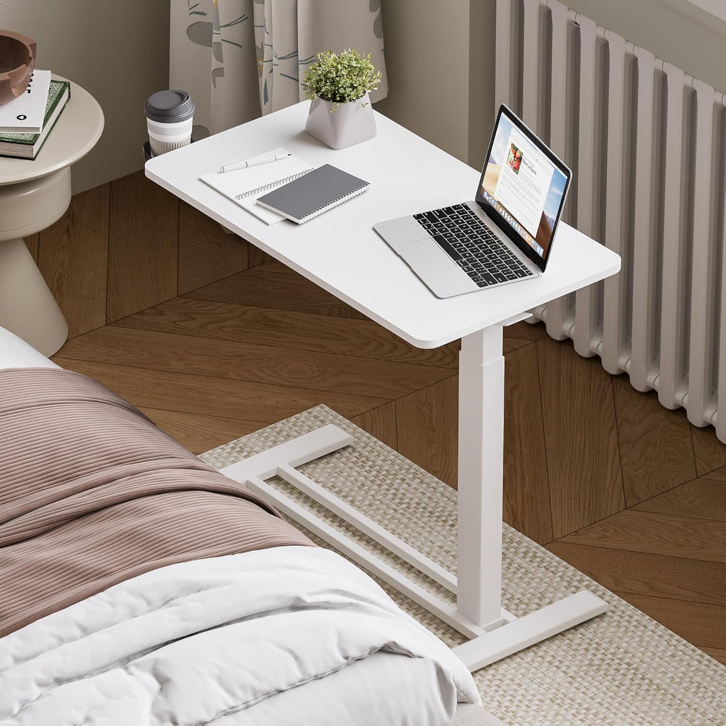 FLEXISPOT Mobile Standing Desk with Wheels Pneumatic Laptop Desk Rolling Computer Cart Movable Height Adjustable Small Sit Stand Desk Computer Workstations Home Use（27.6" W x 15.7" D,White