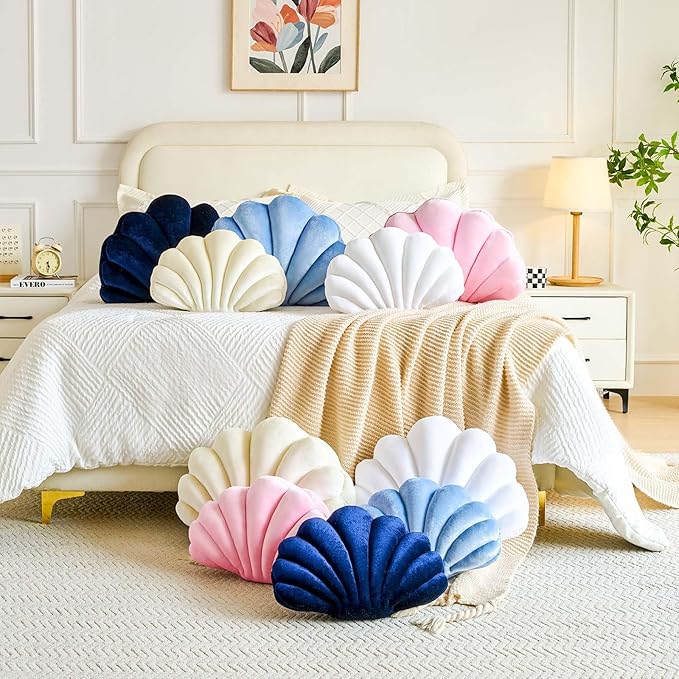 White Seashell Throw Pillows, Shell Shaped Throw Pillows, 18 Inch Soft Velvet Home Decorative Pillow Plush Cushion for Bed Couch Living Sofa Room Decor Accent Throw Pillow