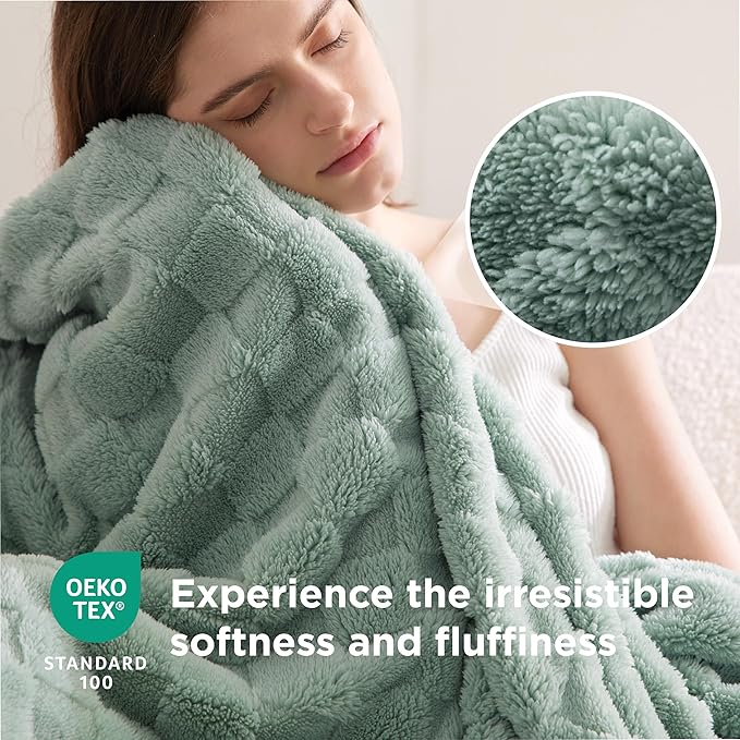Bedsure GentleSoft California King Blanket for Bed - Super Soft Cozy Blankets for Women Men Girls, Large Fuzzy Fleece Throw for Bedroom Decor, Sage Green, 102x96 Inches